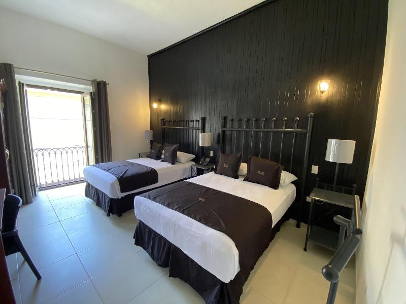 Hotel Plata Condesa image