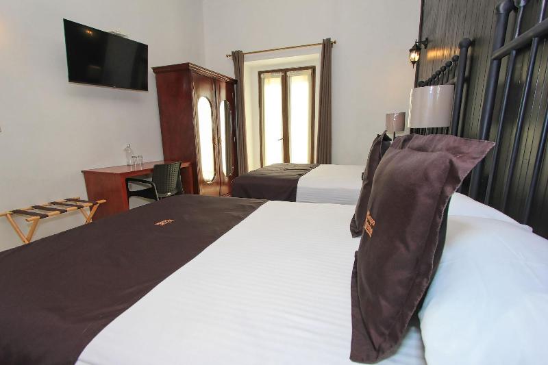 Hotel Plata Condesa image