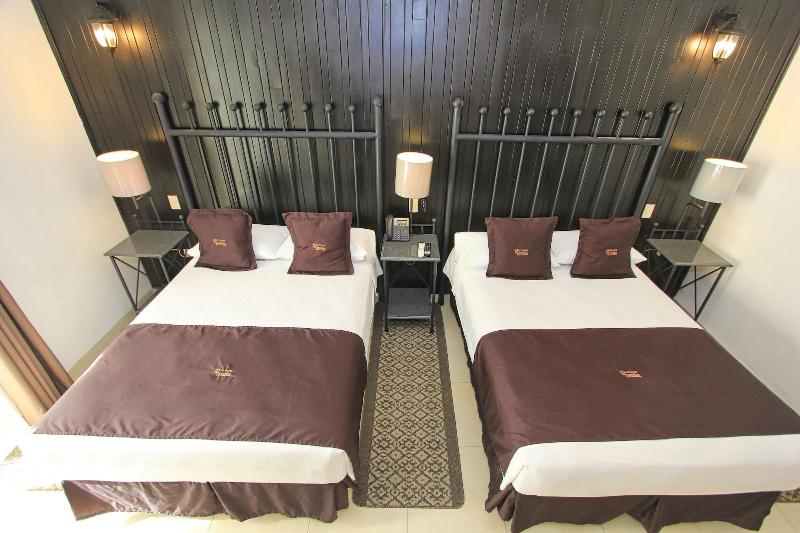 Hotel Plata Condesa image