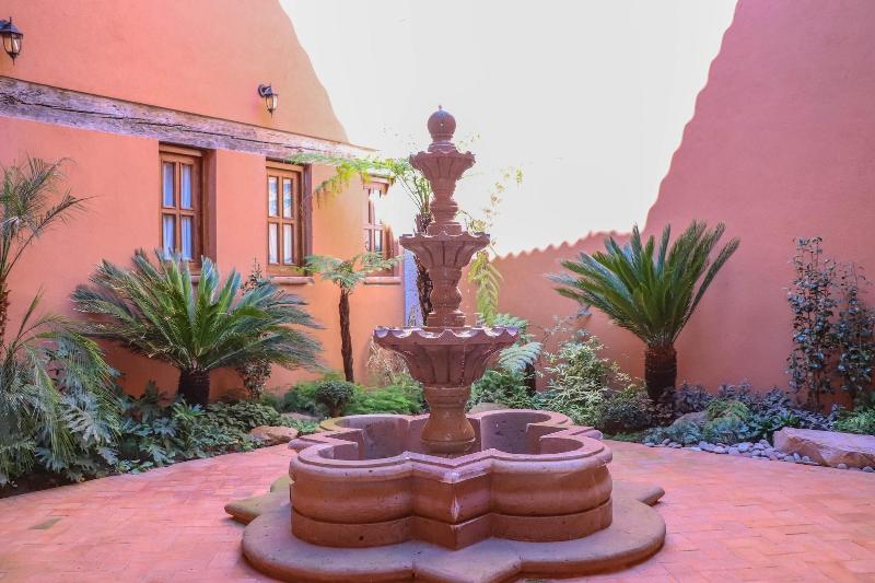Hotel Morelia Boutique Villa Italia image