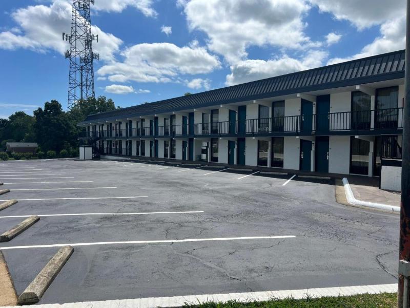 Winston Salem Inn And Suites