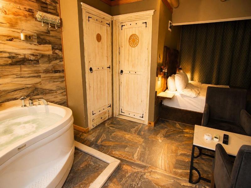 216 North Hotel & Wellness-Spa image