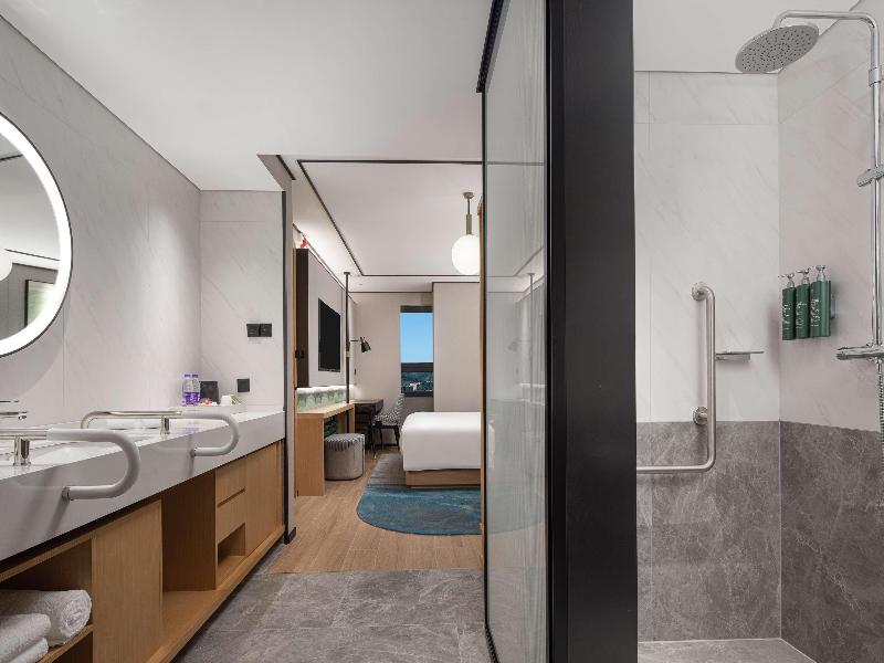Hilton Garden Inn Chengde Mountain Resort image