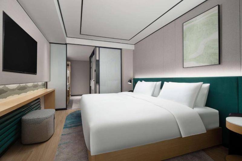 Hilton Garden Inn Chengde Mountain Resort image
