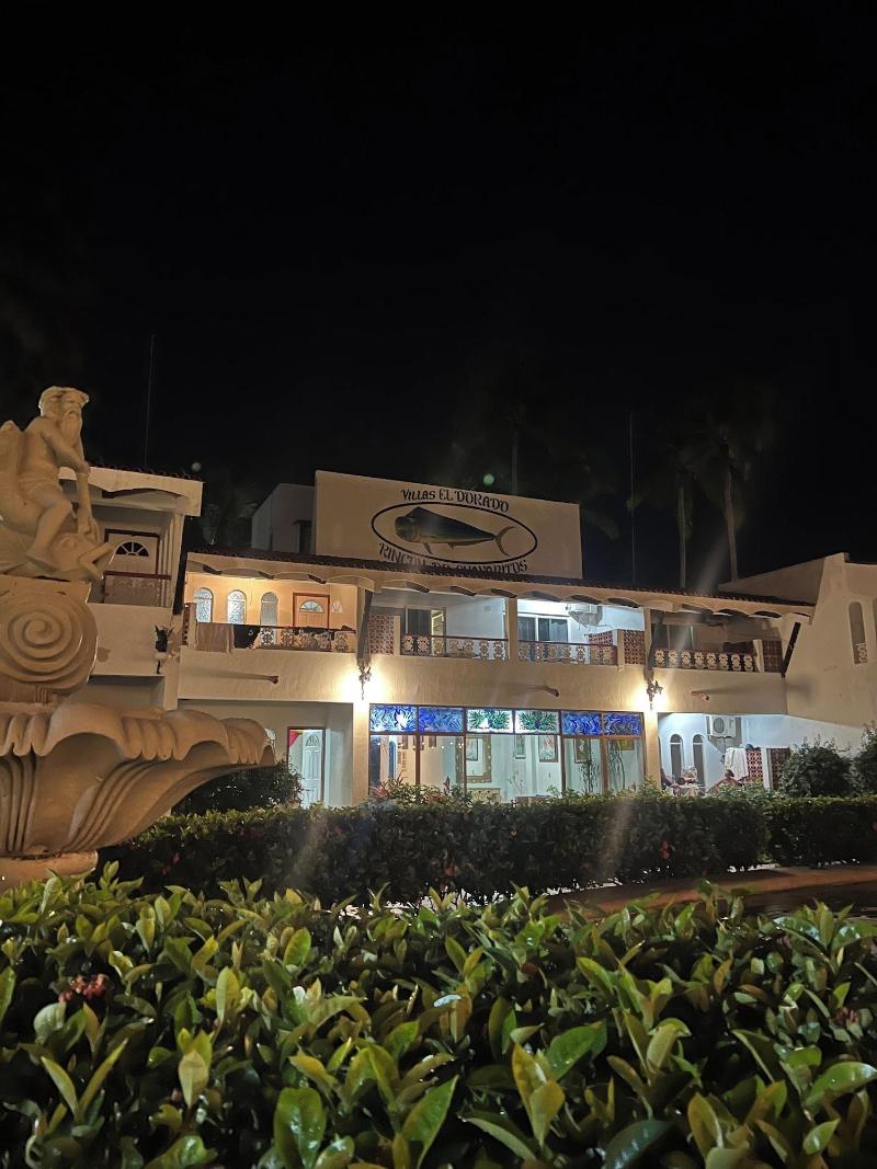 Villas El Dorado