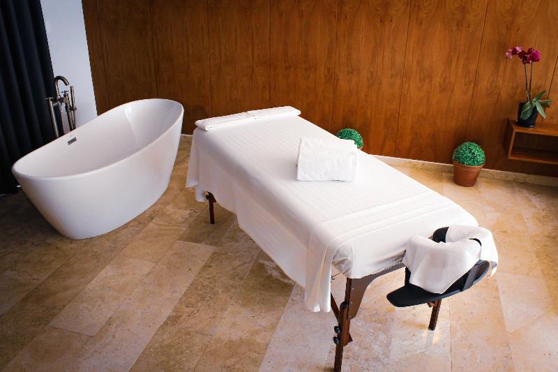 Hotel Luca image