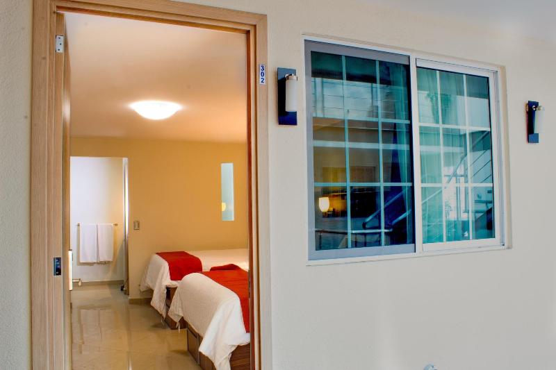 La Casa Del Reloj - Zona De Hospitales image