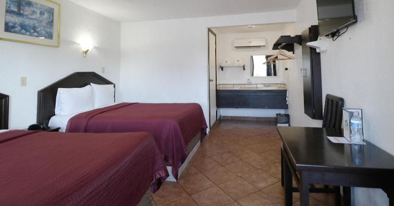 Hotel La Quinta Bonita image