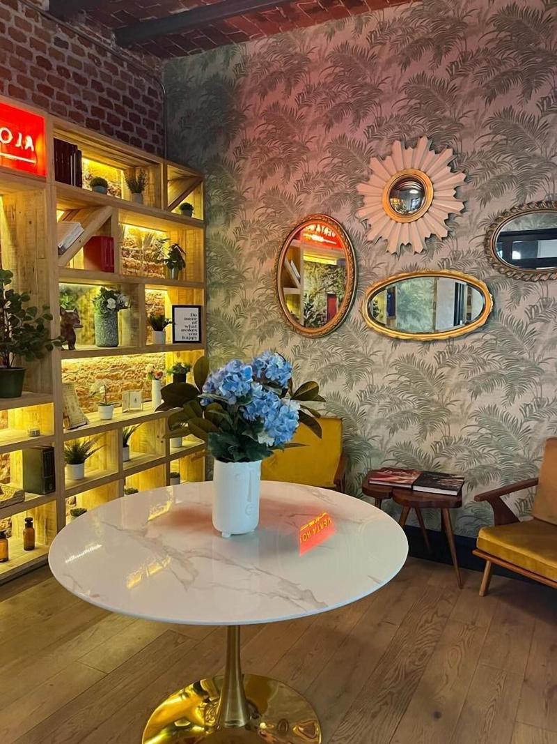 Hotel Puerta Roja Rome undefined