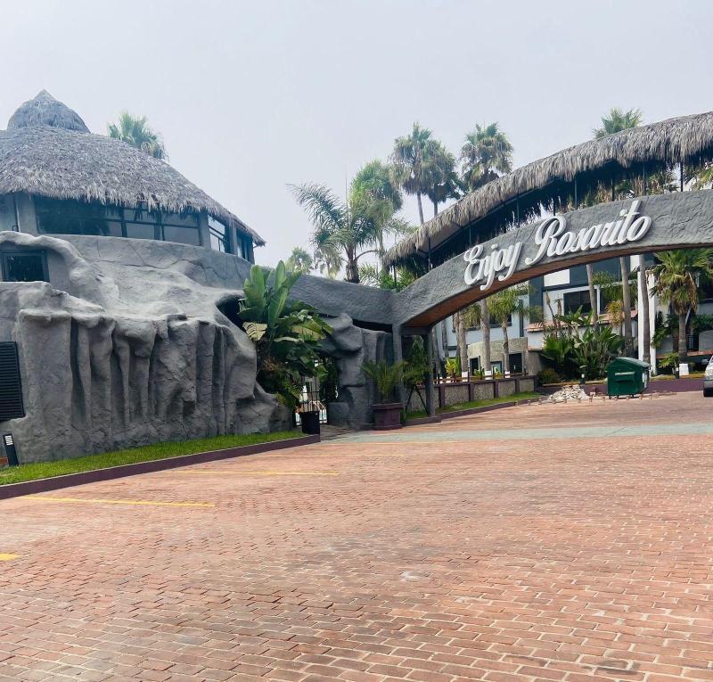 Hotel Enjoy image