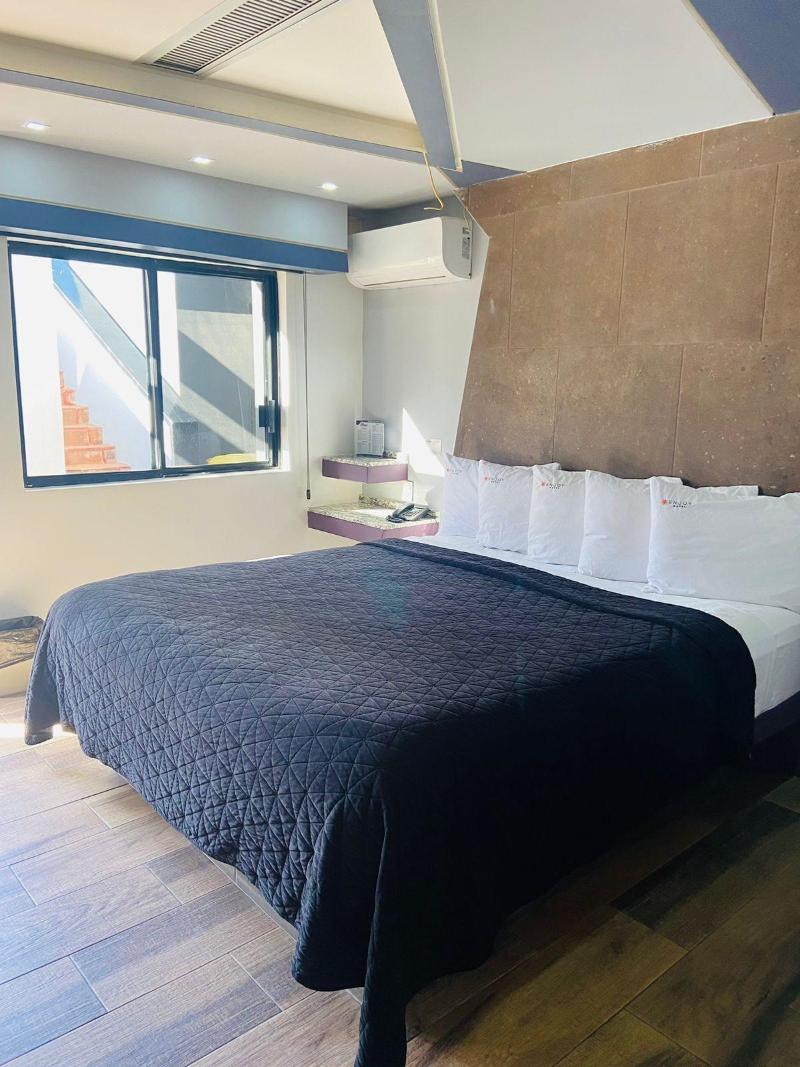 Hotel Enjoy image