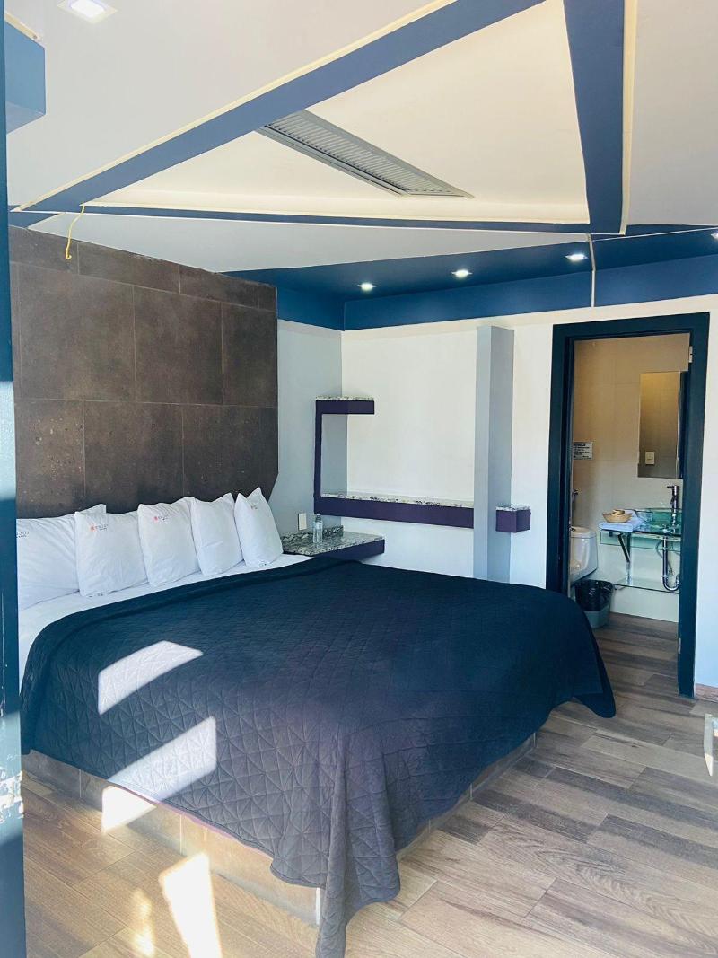 Hotel Enjoy image