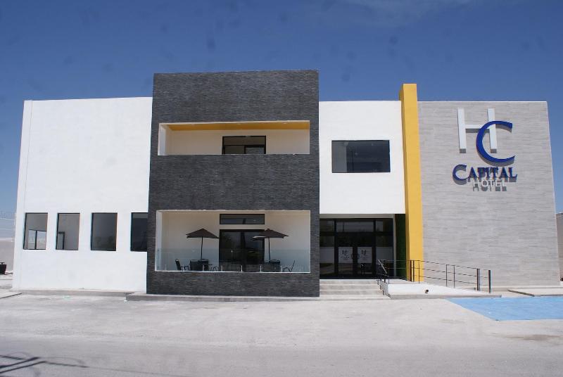 Hotel Capital Frontera image