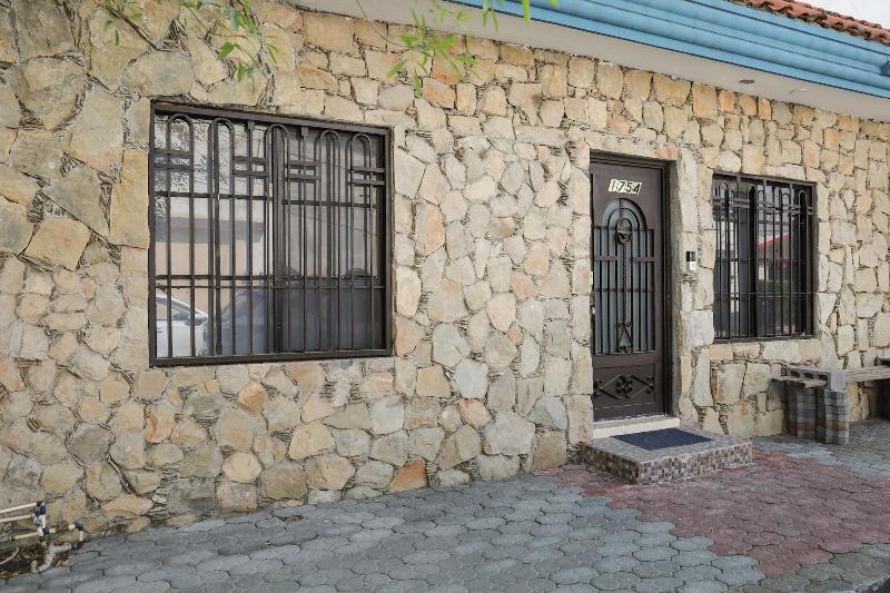 Antique Guest House Fundidora image