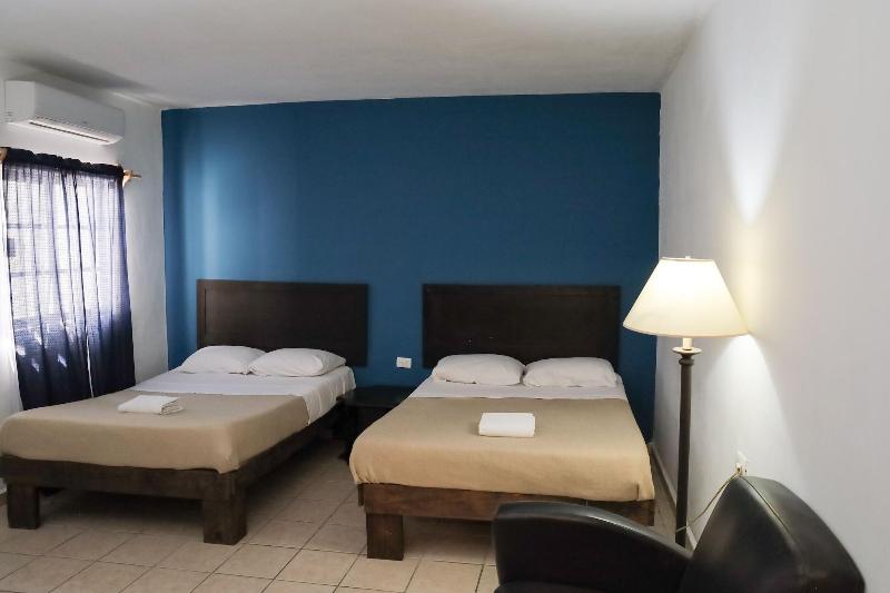 Antique Guest House Fundidora image
