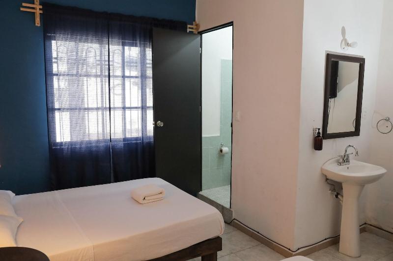 Antique Guest House Fundidora image