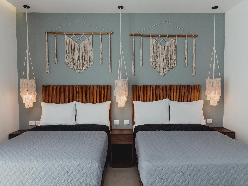 Ah xok suites 5th avenue image