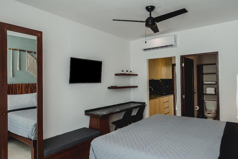 Ah Xok Suites image