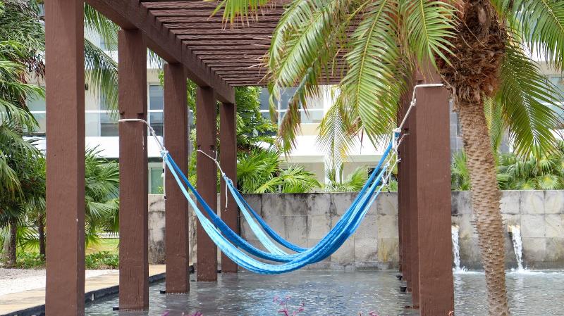 Mareazul Beach Condos Playa Del Carmen image