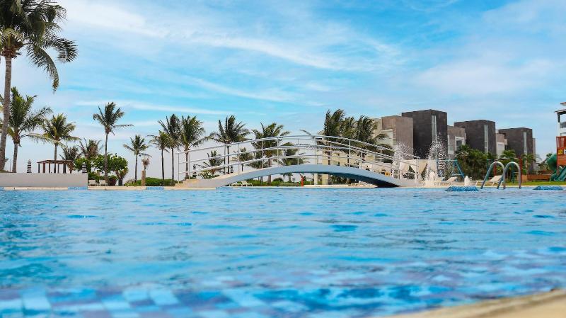 Mareazul Beach Condos Playa Del Carmen image