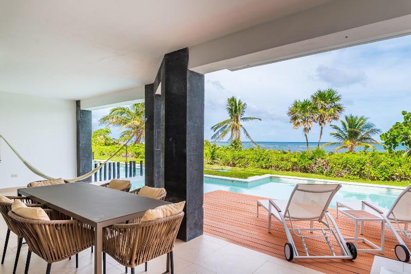 Mareazul Beach Condos Playa Del Carmen image