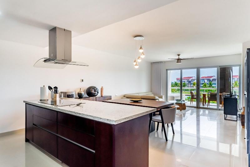 Mareazul Beach Condos Playa Del Carmen image