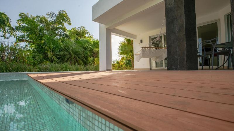 Mareazul Beach Condos Playa Del Carmen image
