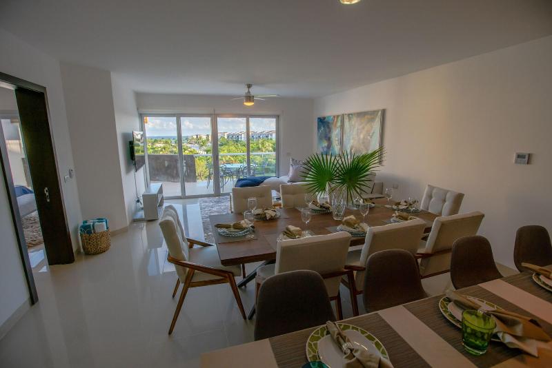 Mareazul Beach Condos Playa Del Carmen image