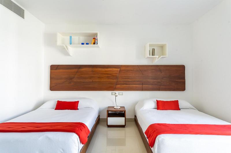Mareazul Beach Condos Playa Del Carmen image
