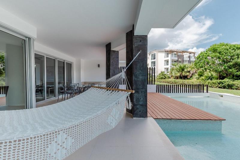 Mareazul Beach Condos Playa Del Carmen image