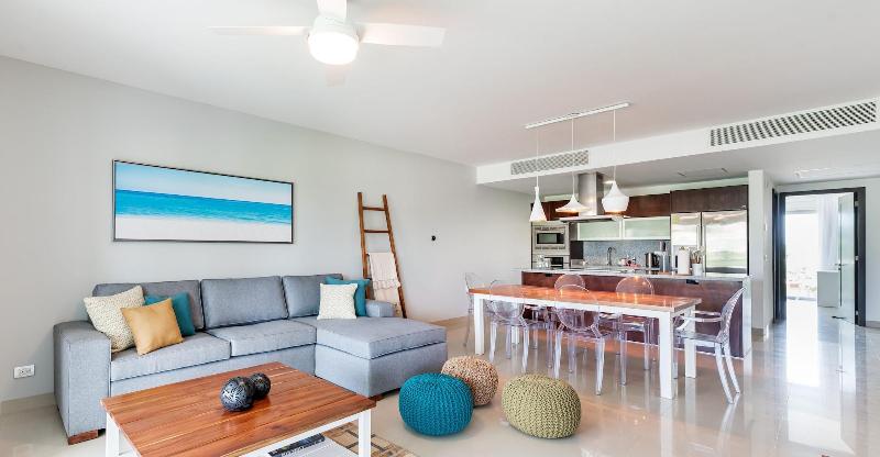 Mareazul Beach Condos Playa Del Carmen image