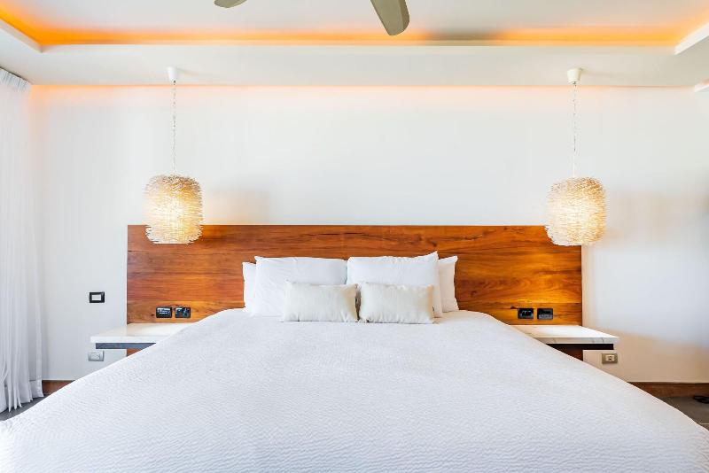 Mareazul Beach Condos Playa Del Carmen image
