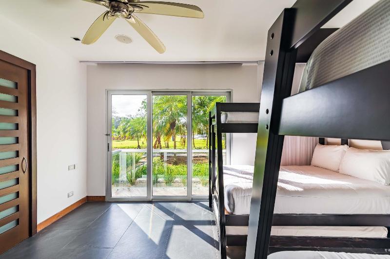 Mareazul Beach Condos Playa Del Carmen image