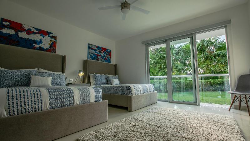 Mareazul Beach Condos Playa Del Carmen image