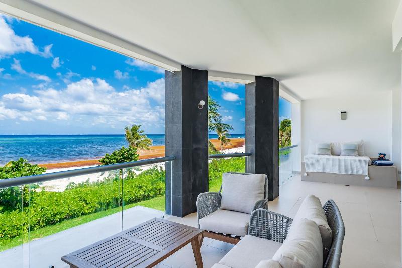 Mareazul Beach Condos Playa Del Carmen image