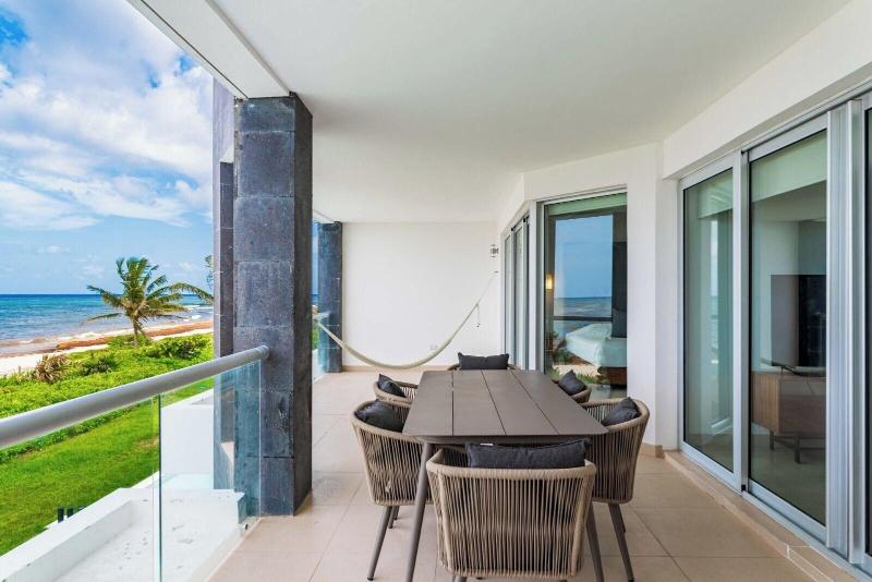 Mareazul Beach Condos Playa Del Carmen image