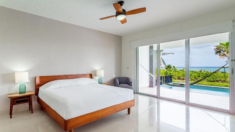 Mareazul Beach Condos Playa Del Carmen image