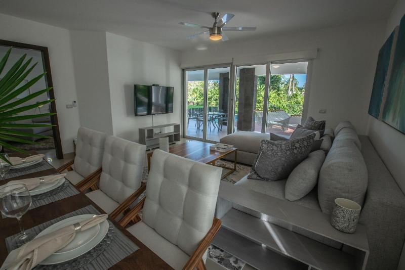 Mareazul Beach Condos Playa Del Carmen image