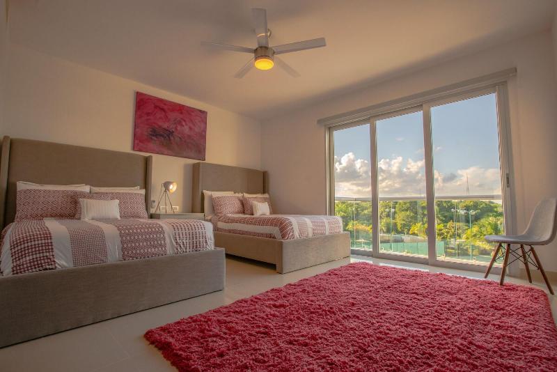 Mareazul Beach Condos Playa Del Carmen image