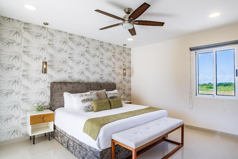 Mareazul Beach Condos Playa Del Carmen image