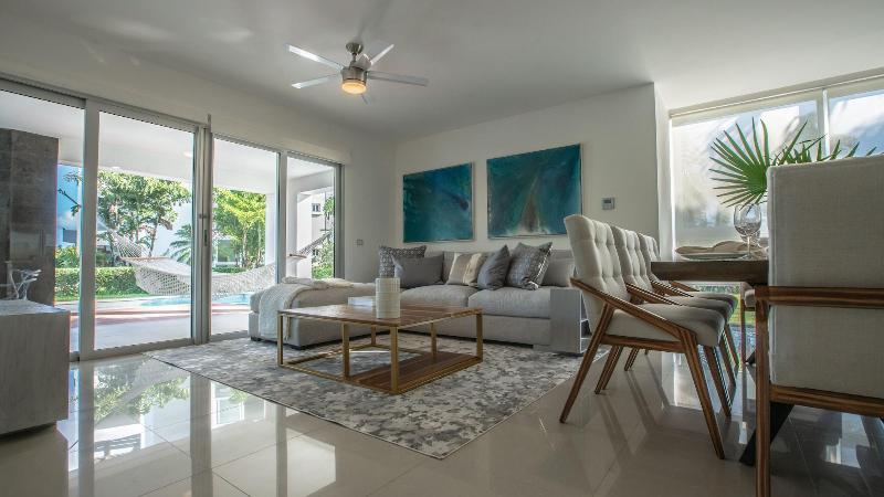 Mareazul Beach Condos Playa Del Carmen image