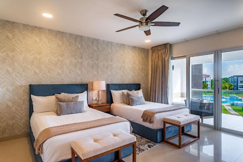 Mareazul Beach Condos Playa Del Carmen image