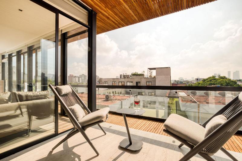 Utopic Palacio Polanco By Uliv image