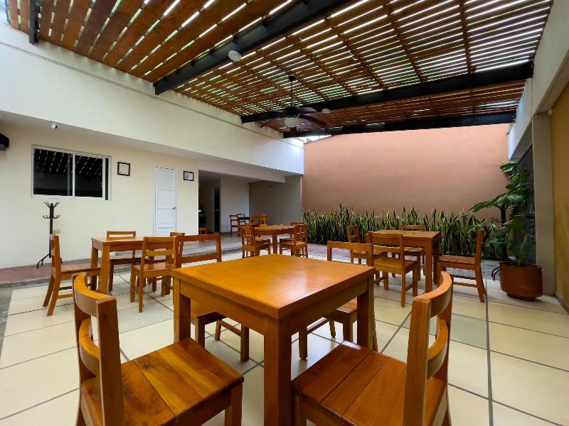 Hotel Pastora — restaurant