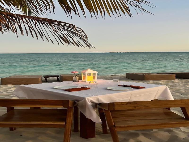 Punta Blanca Beach House image