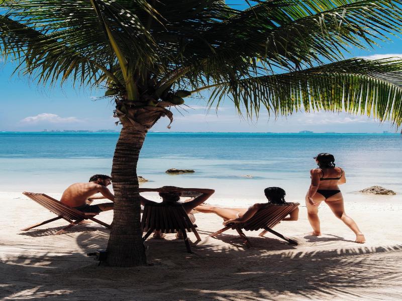 Mayan Monkey Isla Mujeres | Social Hotel image