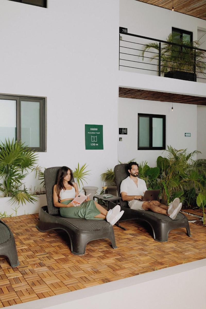 Coco Live Suites image