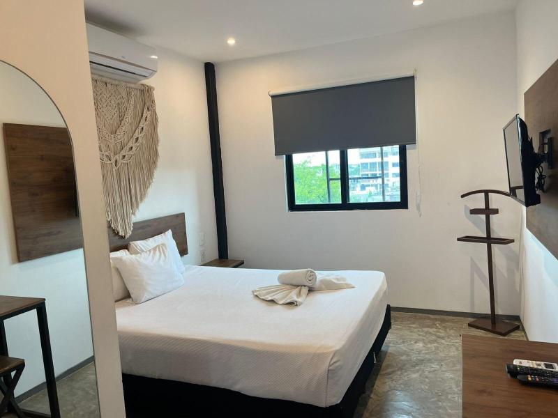 Coco Live Suites image