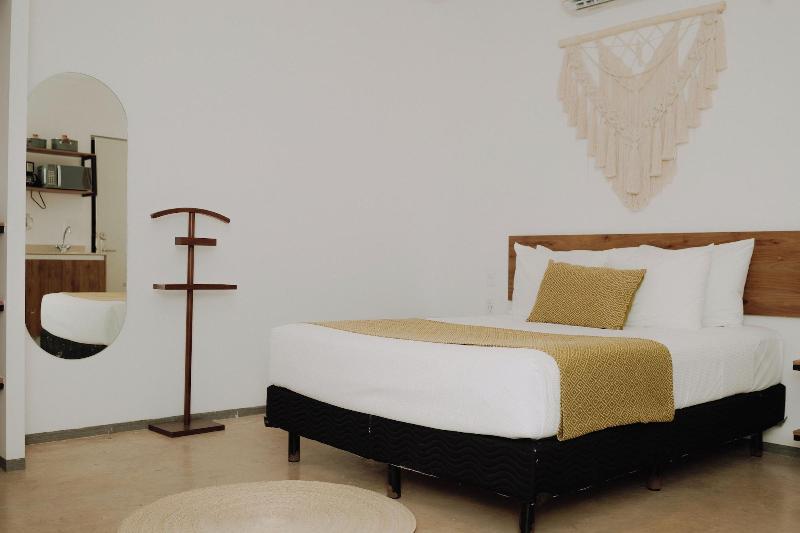 Coco Live Suites image