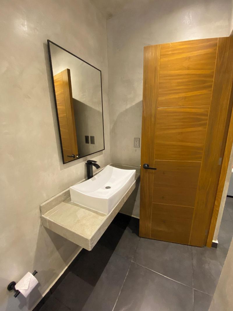 Coco Live Suites image